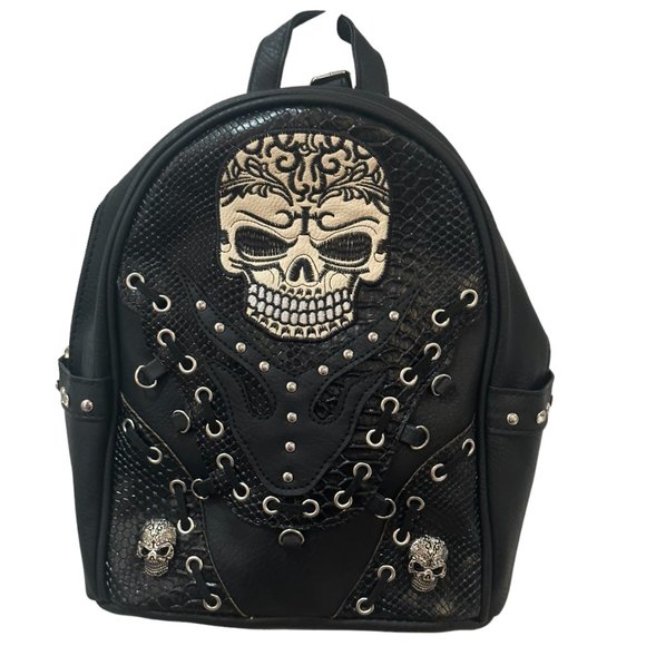 (7-202) Brand New with Tag - Black Embroidered Skull Backpack - Picture 13 of 13